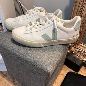 Veja sneakers